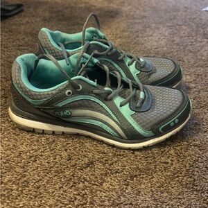 Ryka women’s running shoes in Size 7